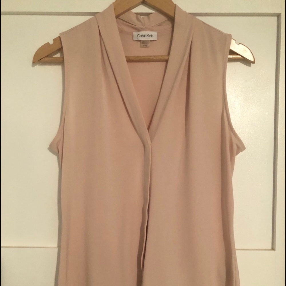 Calvin Klein Blush Sleeveless Blouse - Size Small
